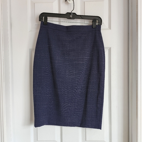 Ann Taylor Navy Grid Print Pencil Skirt in size 0 - Picture 1 of 4